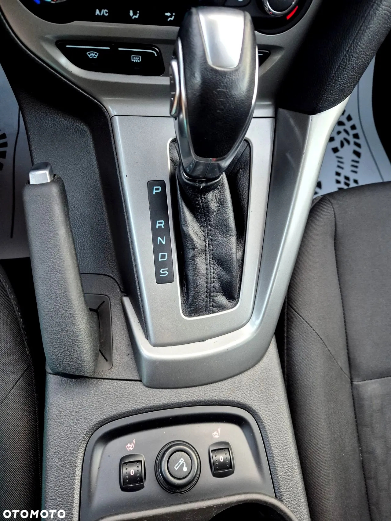 Ford Focus - 26