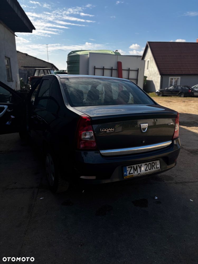 Dacia Logan - 1