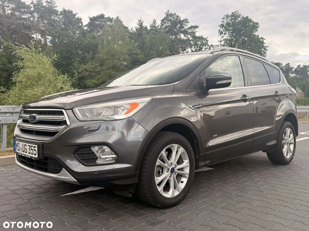 Ford Kuga - 3