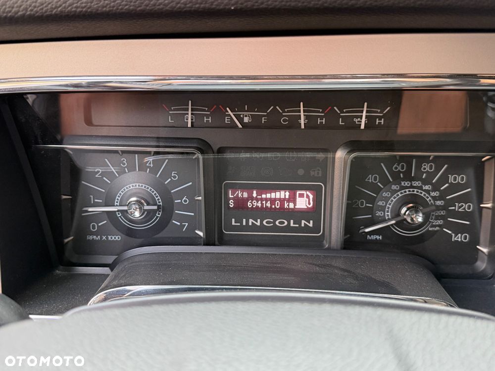 Lincoln Navigator 5.4 4WD Ultimate - 16