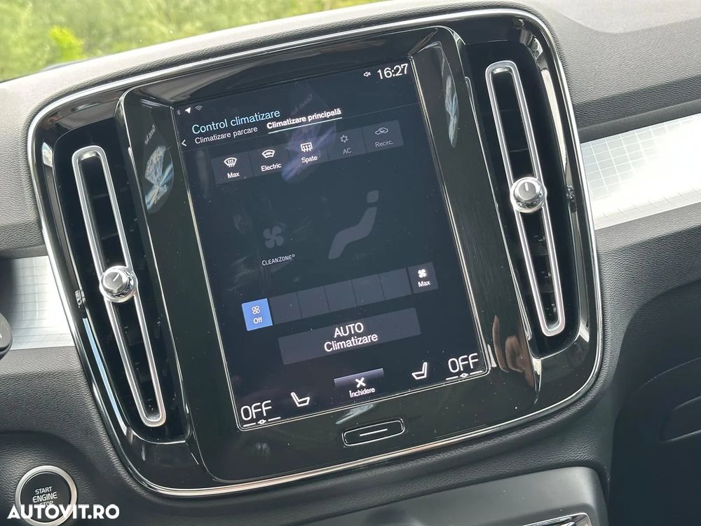 Volvo XC 40 B4 B AWD Geartronic Momentum Pro - 27