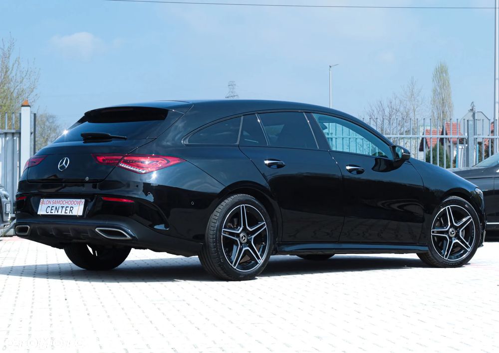 Mercedes-Benz CLA 180 7G-DCT AMG Line - 35