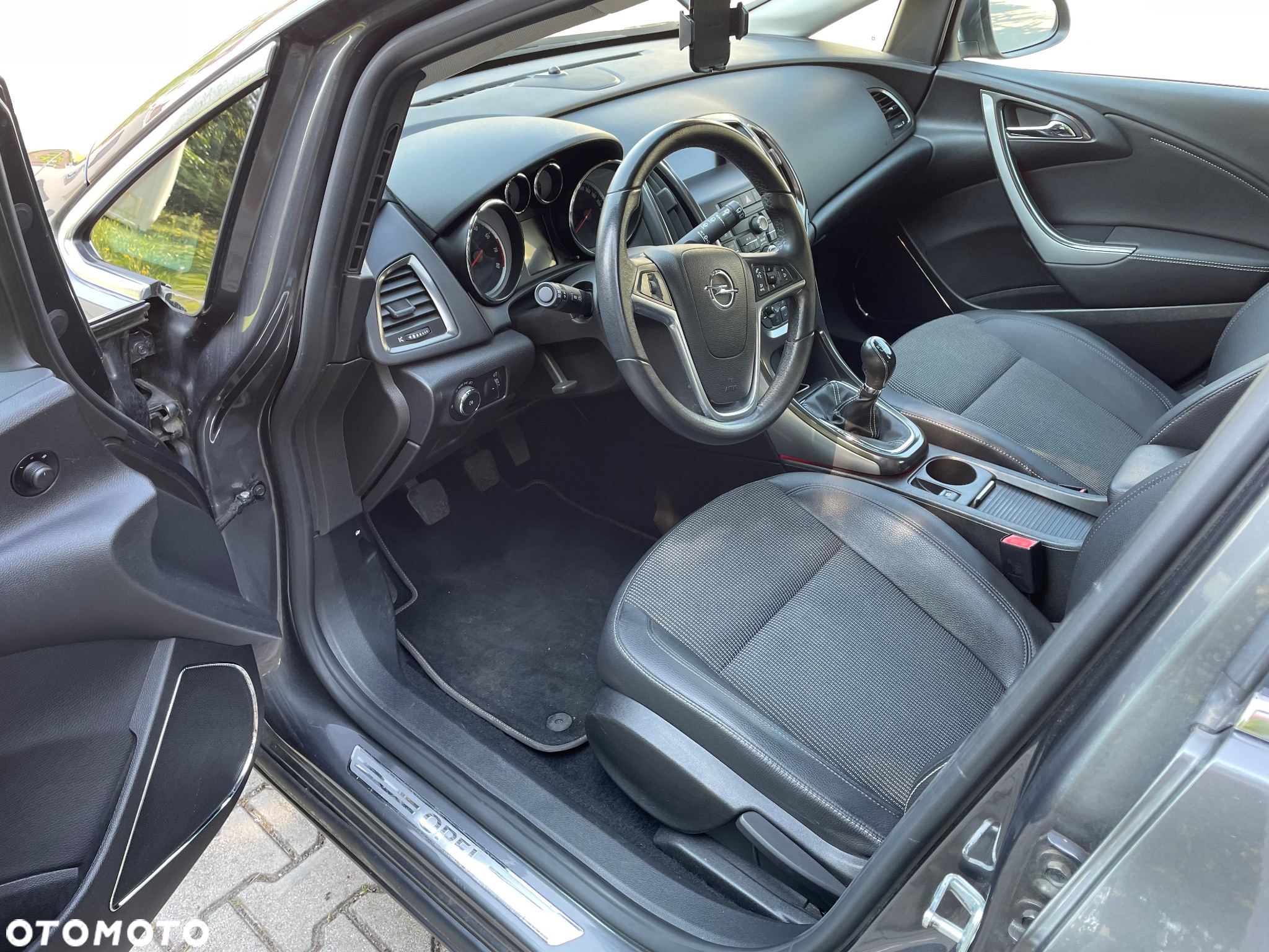 Opel Astra 1.4 Turbo Cosmo - 8