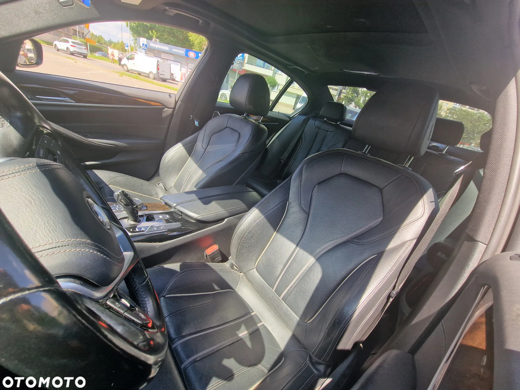 BMW Seria 5 530i GPF Luxury Line - 13