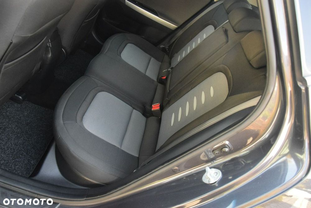 Kia Ceed 1.6 CRDi XL - 24