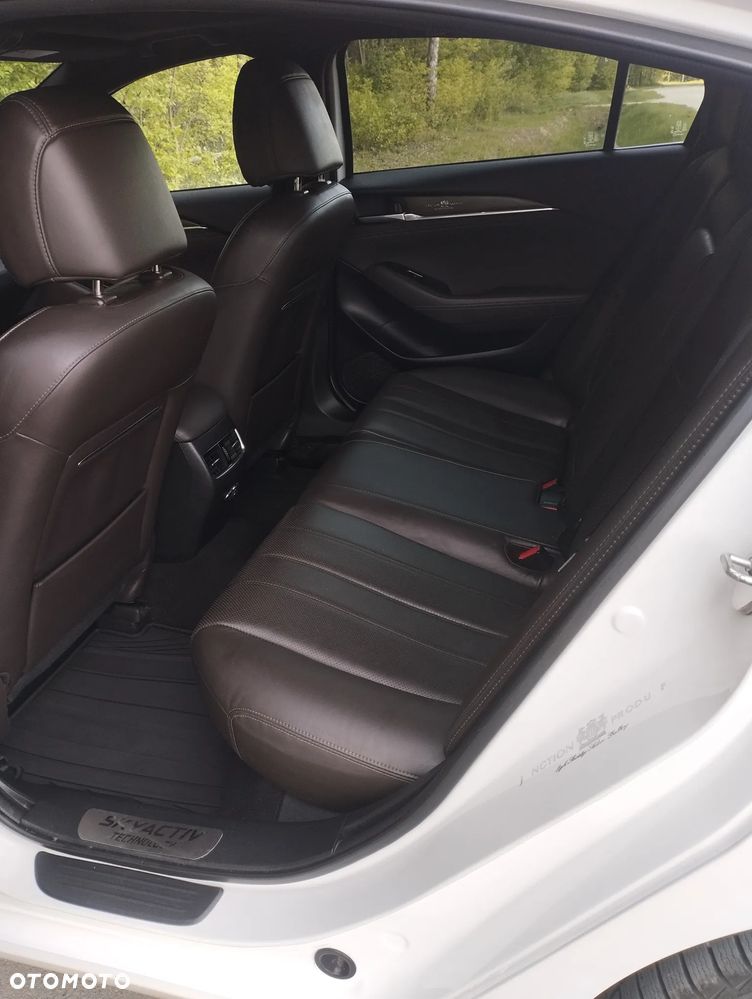 Mazda 6 - 8