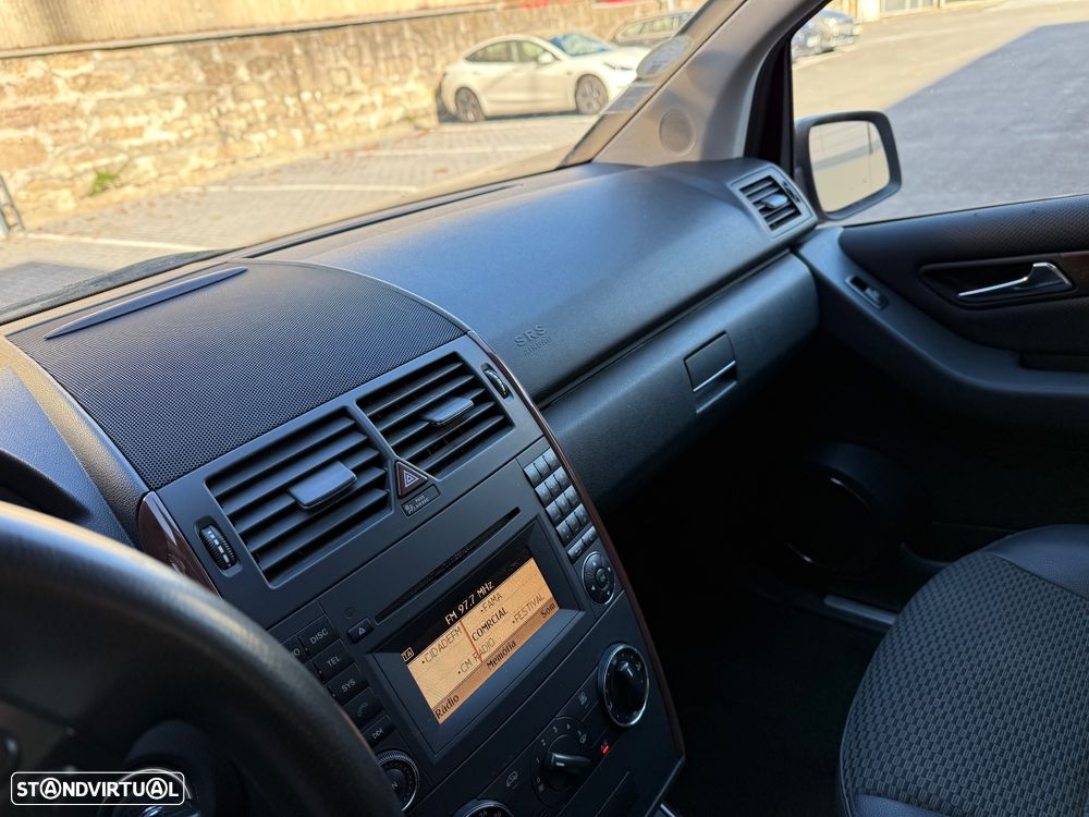 Mercedes-Benz A 180 CDi Elegance Automatic - 15