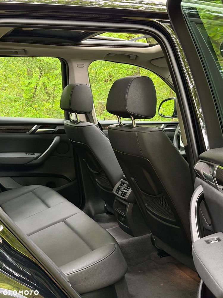 BMW X3 28i xDrive - 12