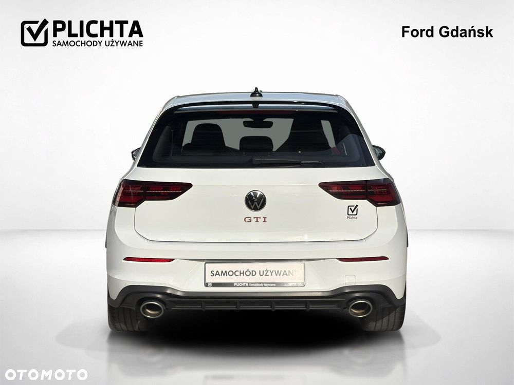 Volkswagen Golf - 5