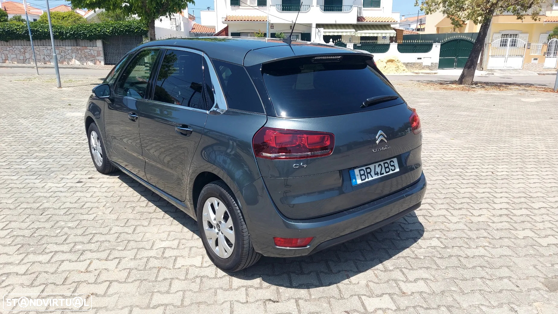 Citroën C4 Picasso PureTech 130 Stop&Start SELECTION - 3
