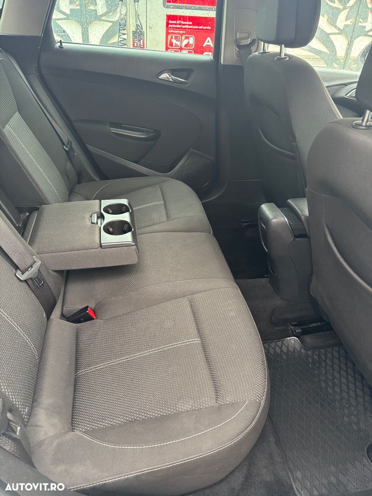 Opel Astra Sports Tourer 2.0 CDTI ECOTEC Start/Stop Active - 9