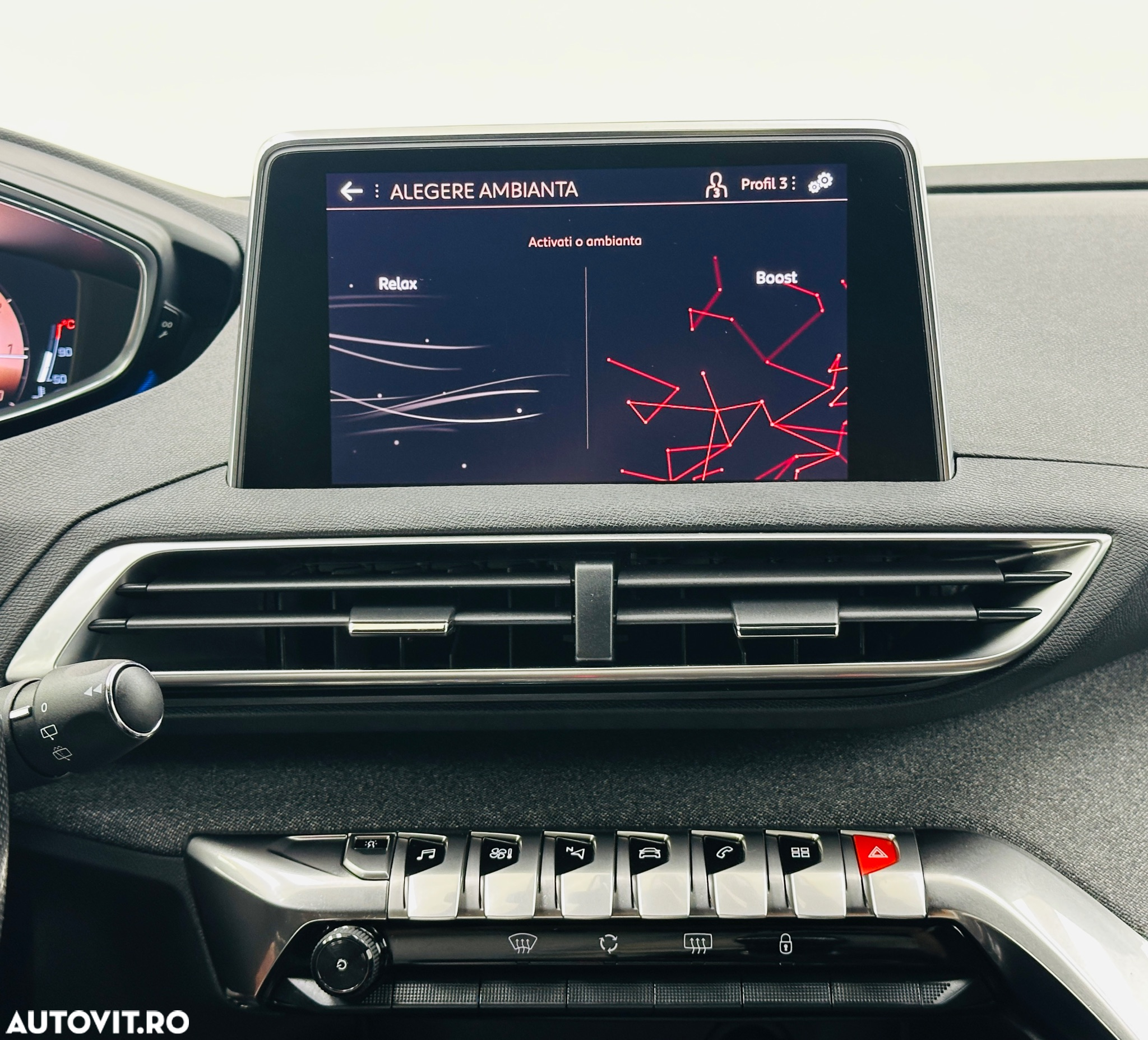 Peugeot 3008 PureTech 130 Stop & Start GPF Allure Pack - 37
