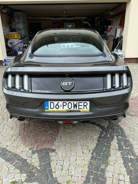 Ford Mustang 5.0 V8 GT - 6