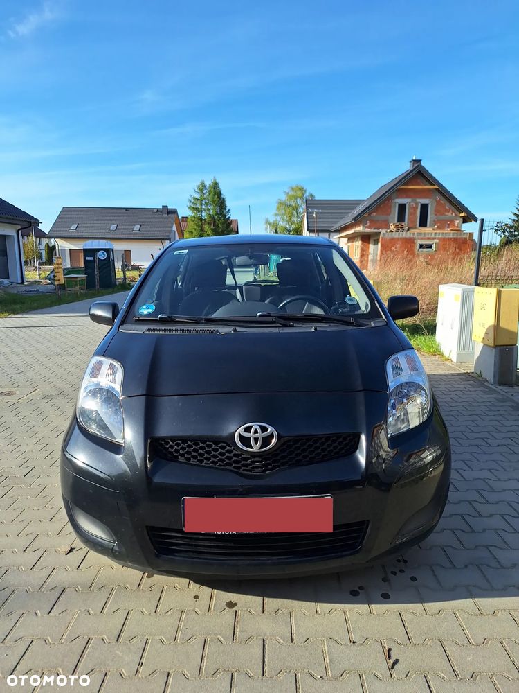 Toyota Yaris 1.33 Luna - 1