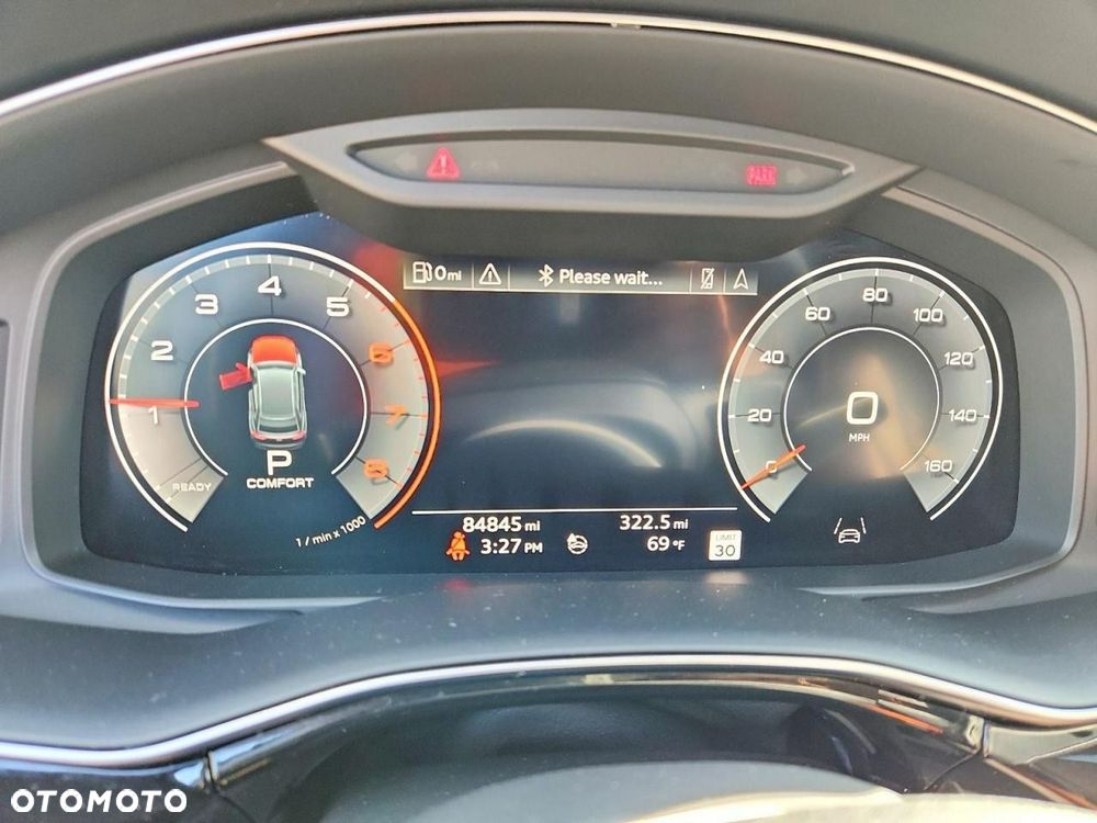 Audi Q8 - 9