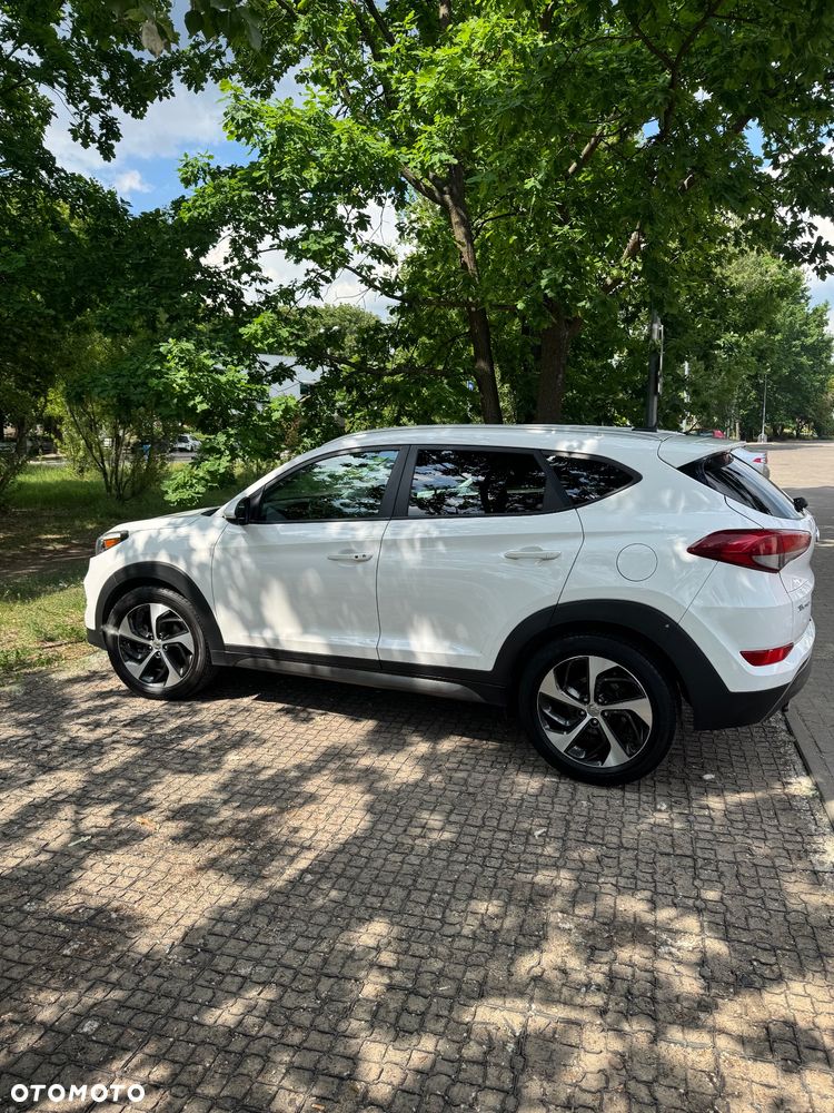 Hyundai Tucson 1.6 GDi 2WD DCT Advantage - 4