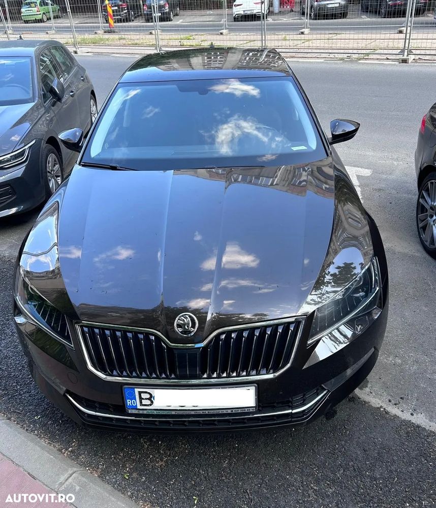 Skoda Superb 2.0 TDI DSG Ambition - 6