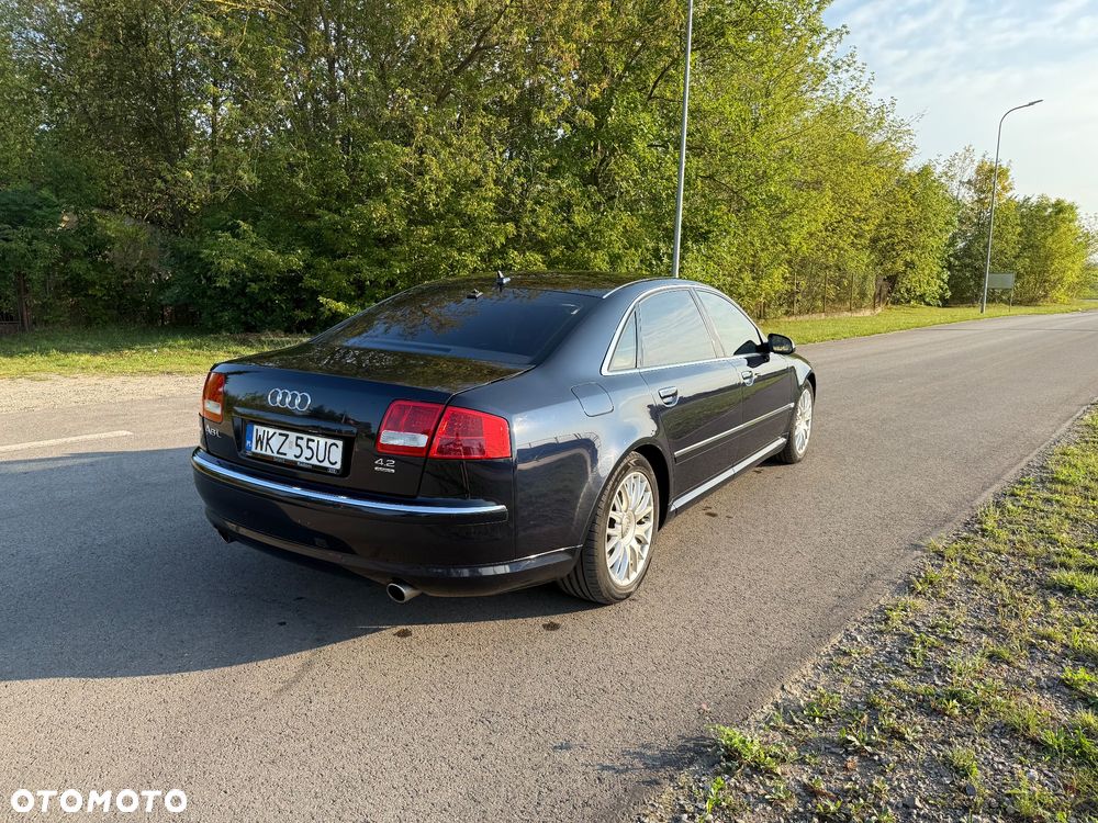 Audi A8 4.2 quattro Langversion - 9
