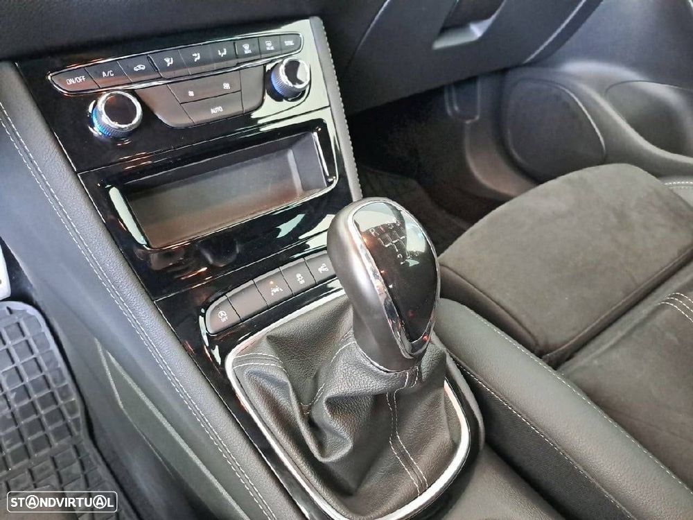Opel Astra Sports Tourer 1.2 T Ultimate S/S - 20