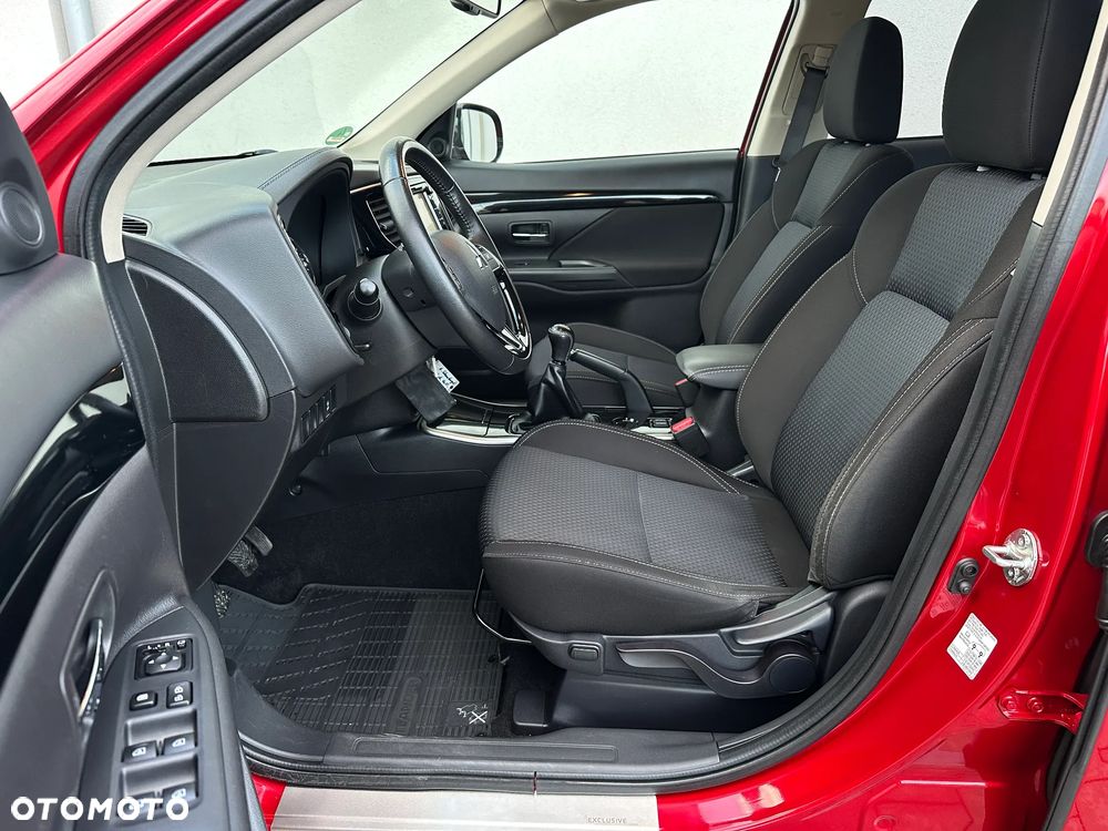 Mitsubishi Outlander 2.0 2WD Diamant Edition - 16