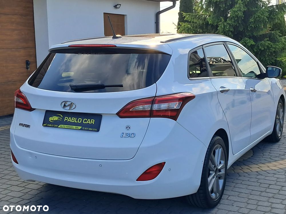 Hyundai i30 blue 1.6 CRDi DCT Premium - 8