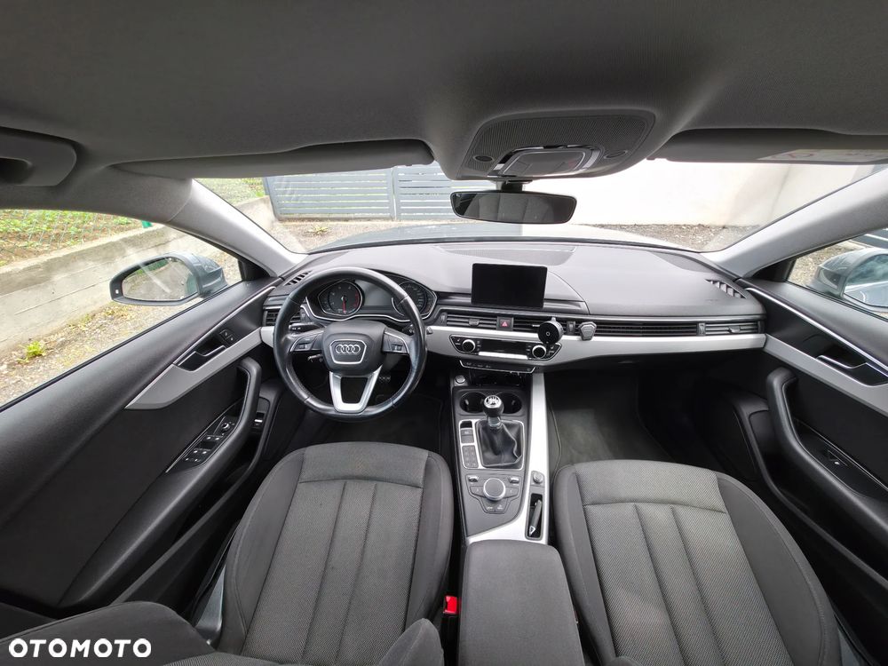 Audi A4 Limousine 2.0 TDI - 13