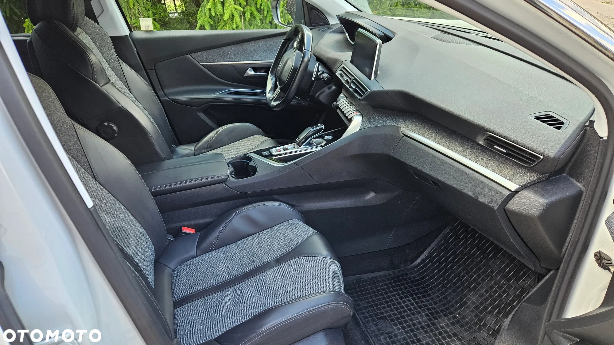 Peugeot 5008 1.6 THP Allure S&S EAT6 - 7