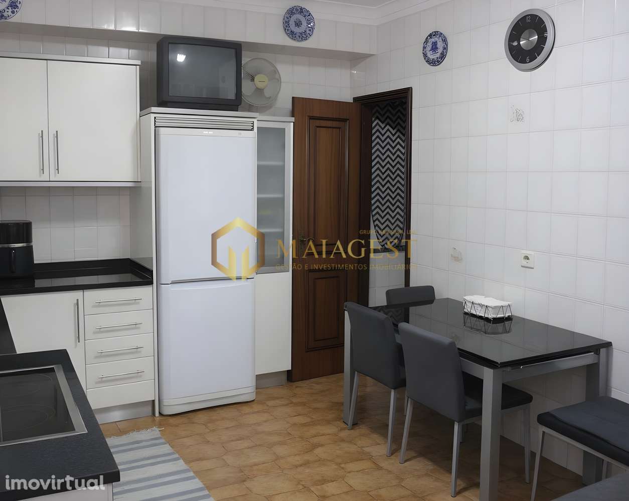 Apartamento T2+1 com lugar de garagem em Vilar de Andorinho - Grande imagem: 5/20