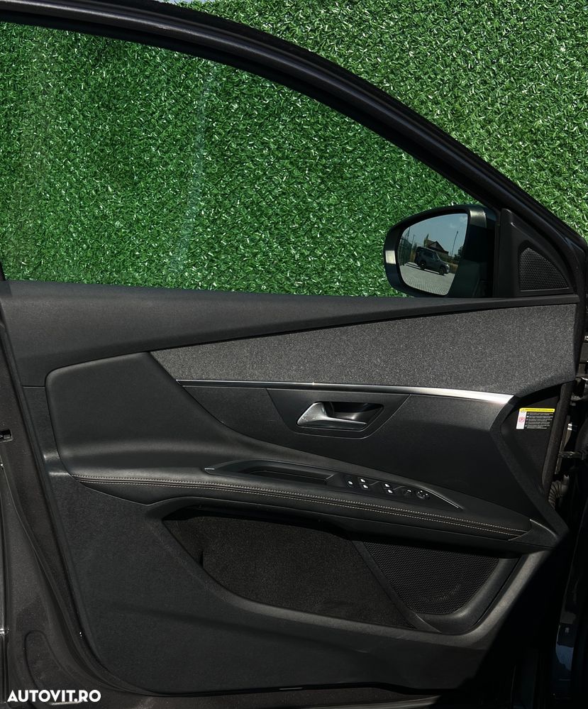 Peugeot 3008 PureTech 130 Stop & Start GPF EAT8 GT - 18