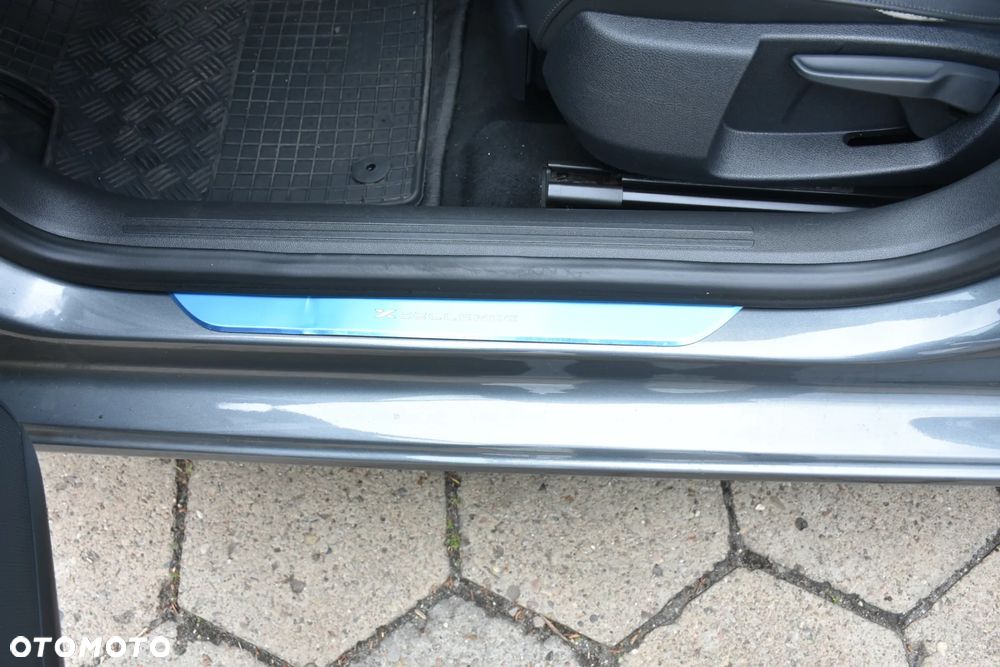 Seat Leon 2.0 TDI DPF Start&Stop DSG XCELLENCE - 13