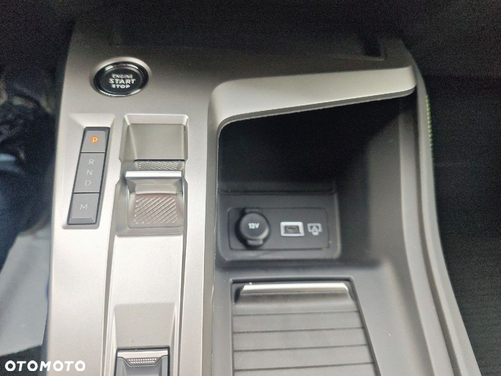 Peugeot 408 1.2 PureTech mHEV GT S&S e-DSC6 - 22