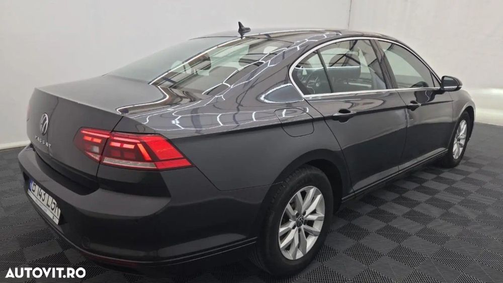 Volkswagen Passat 1.5 TSI ACT OPF DSG Comfortline - 4