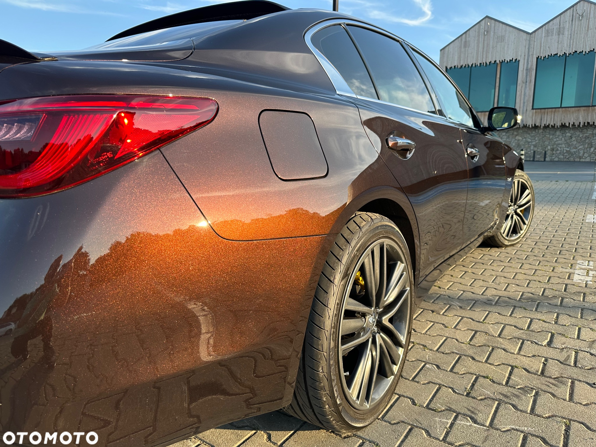 Infiniti Q50 2.0t Sport - 11