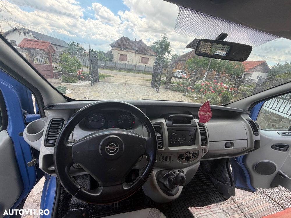 Opel Vivaro - 3