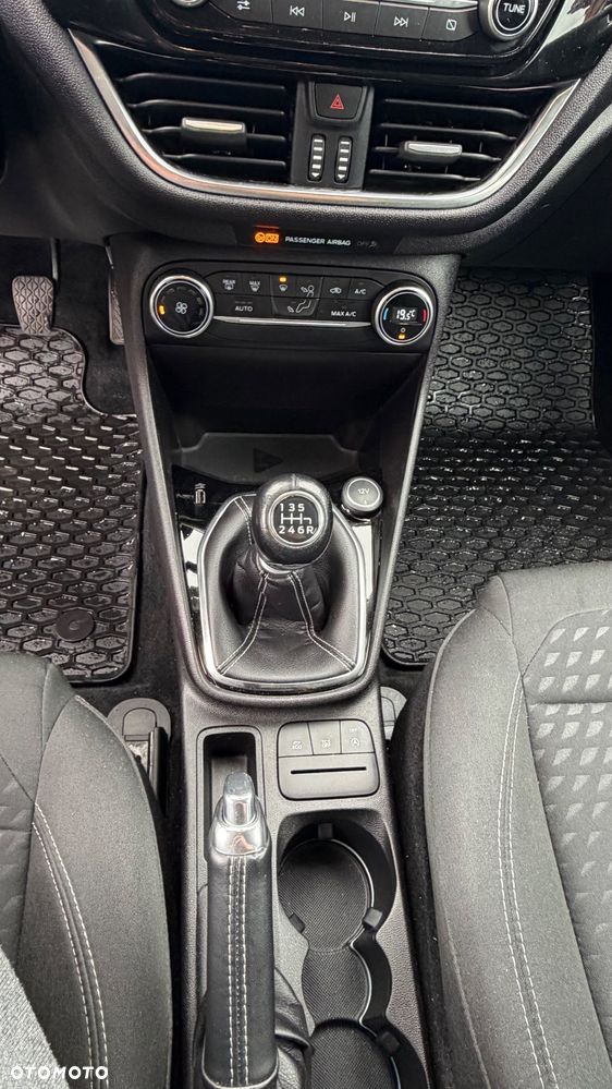 Ford Fiesta - 14