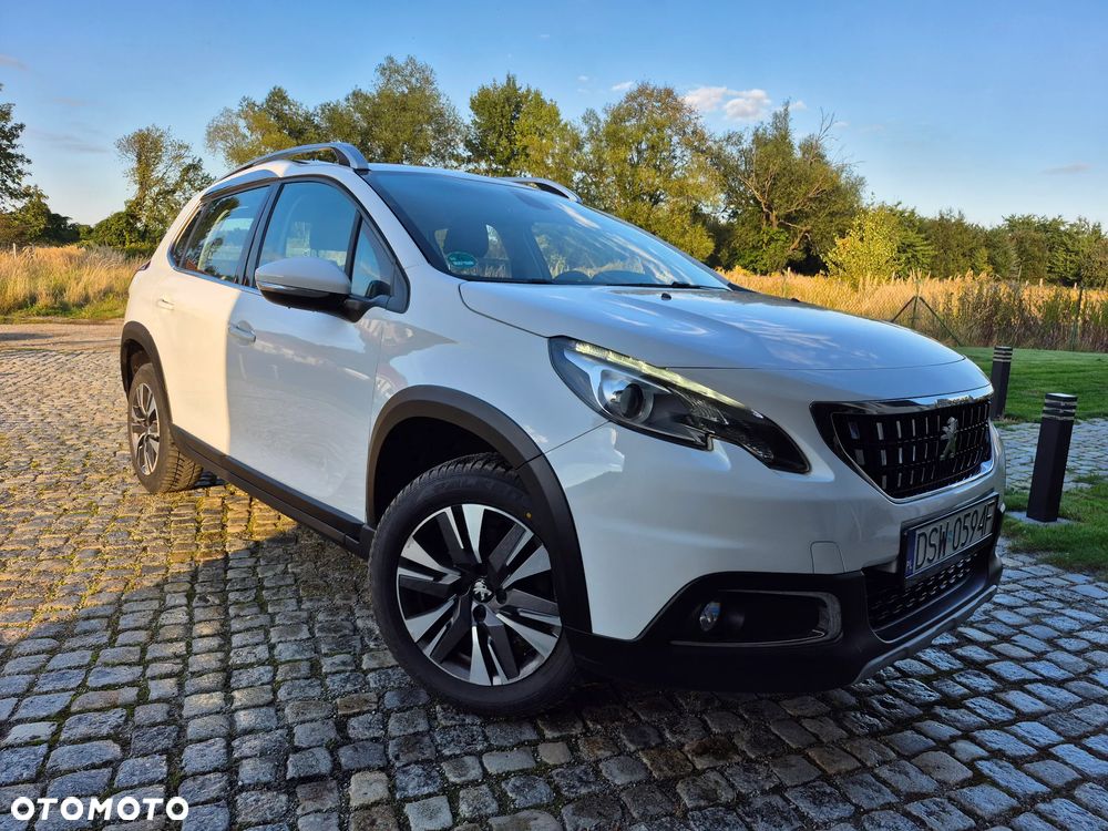 Peugeot 2008 1.6 BlueHDi Allure - 1