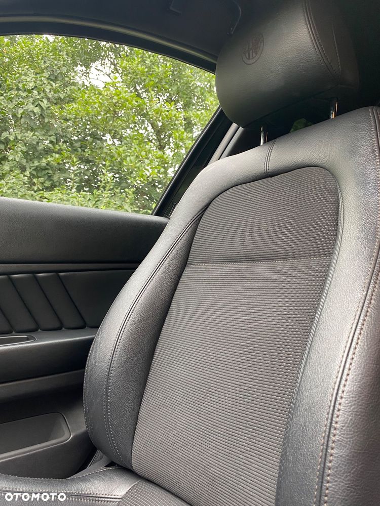 Alfa Romeo 159 2.0JTDM Sport Plus - 18