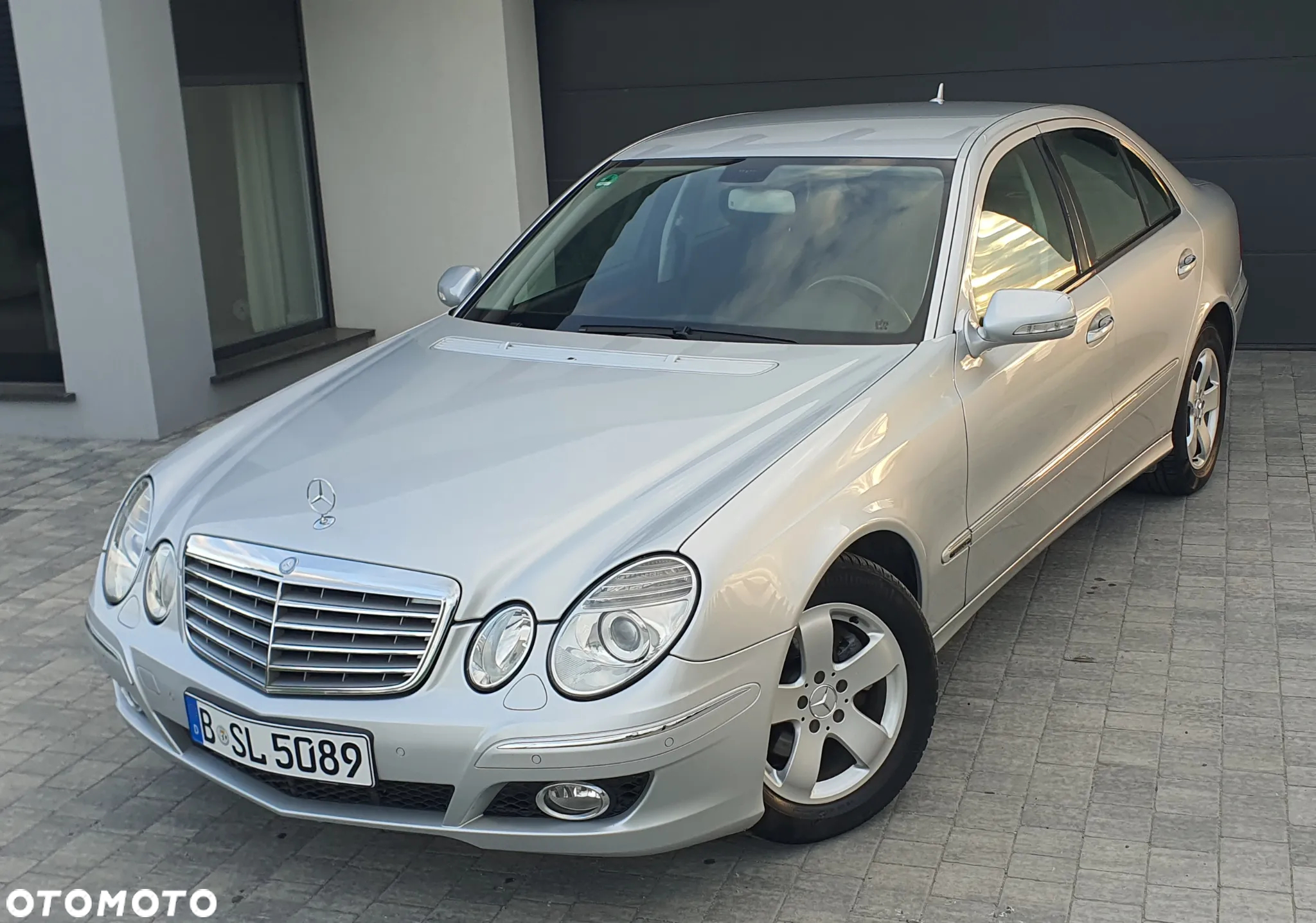 Mercedes-Benz Klasa E - 11