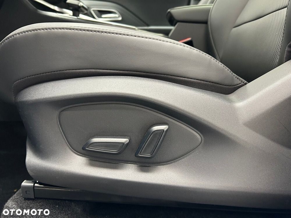 MG ZS 1.5 HEV+ Exclusive - 13
