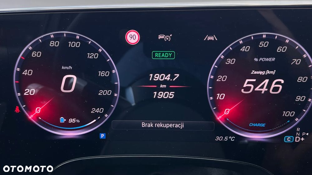 Mercedes-Benz GLB 250+ EQ 85kWh - 32