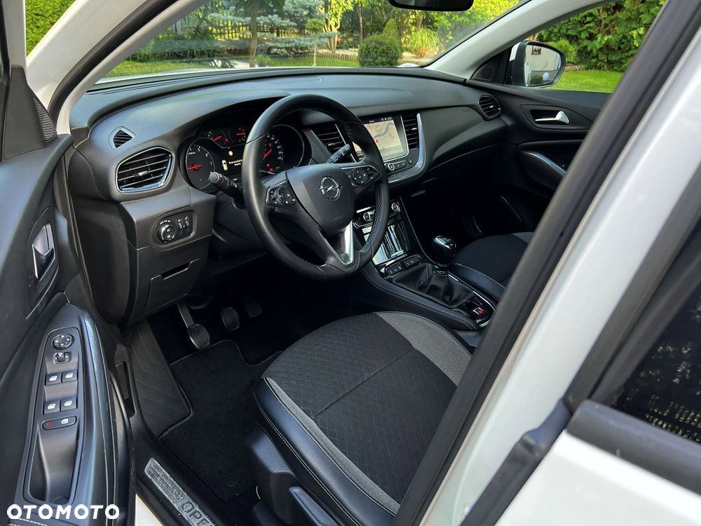 Opel Grandland X 1.2 Start/Stop Business INNOVATION - 20
