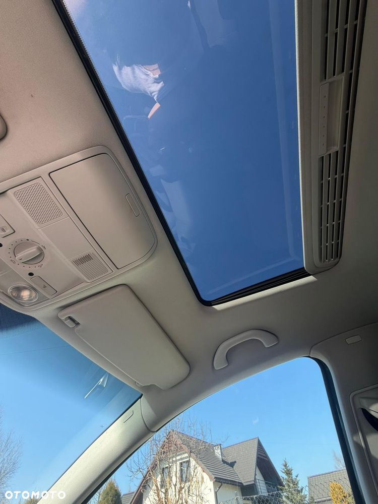 Volkswagen Golf 2.0 TDI GT Sport - 11