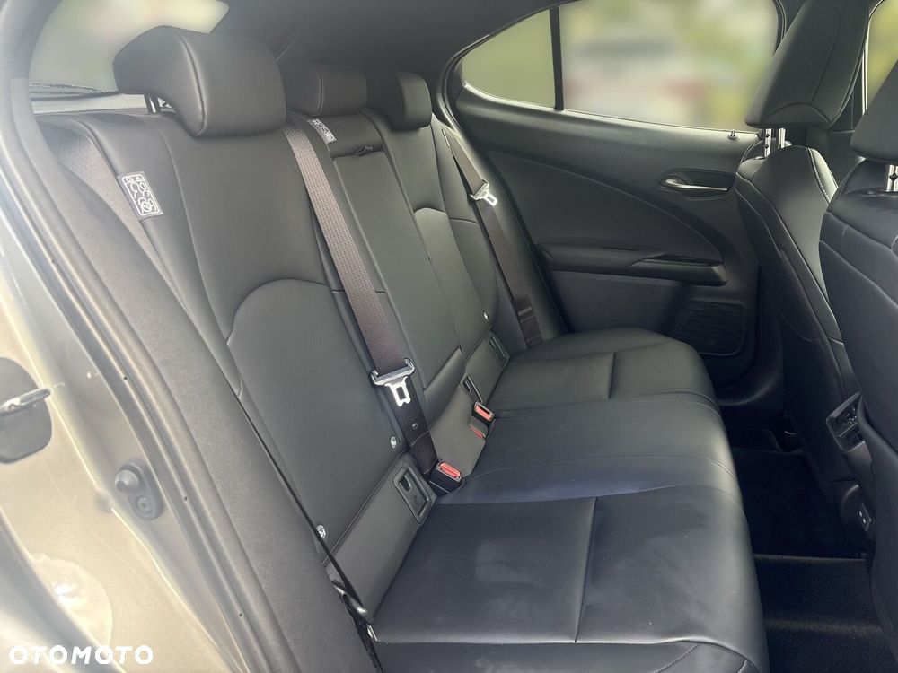 Lexus UX 200 GPF F Impression 2WD - 12