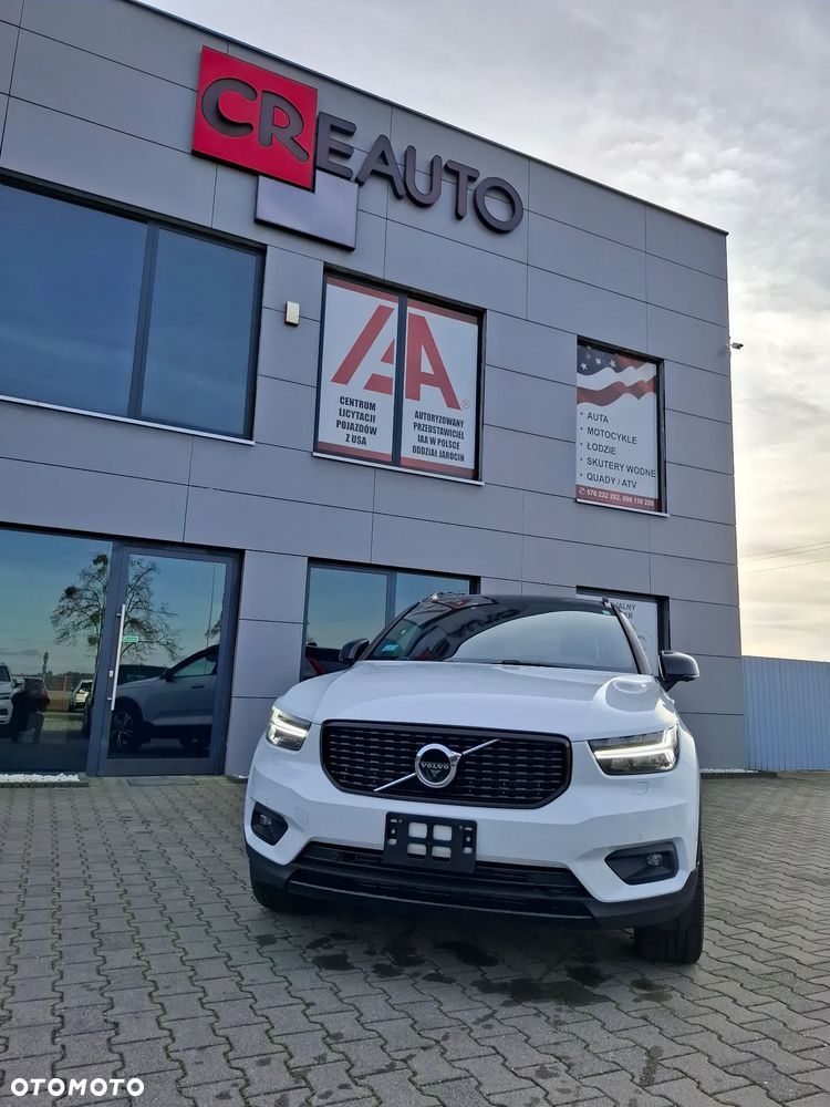 Volvo XC 40 T5 AWD R-Design - 1