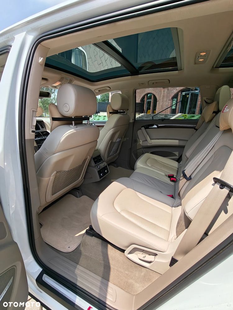 Audi Q7 - 17