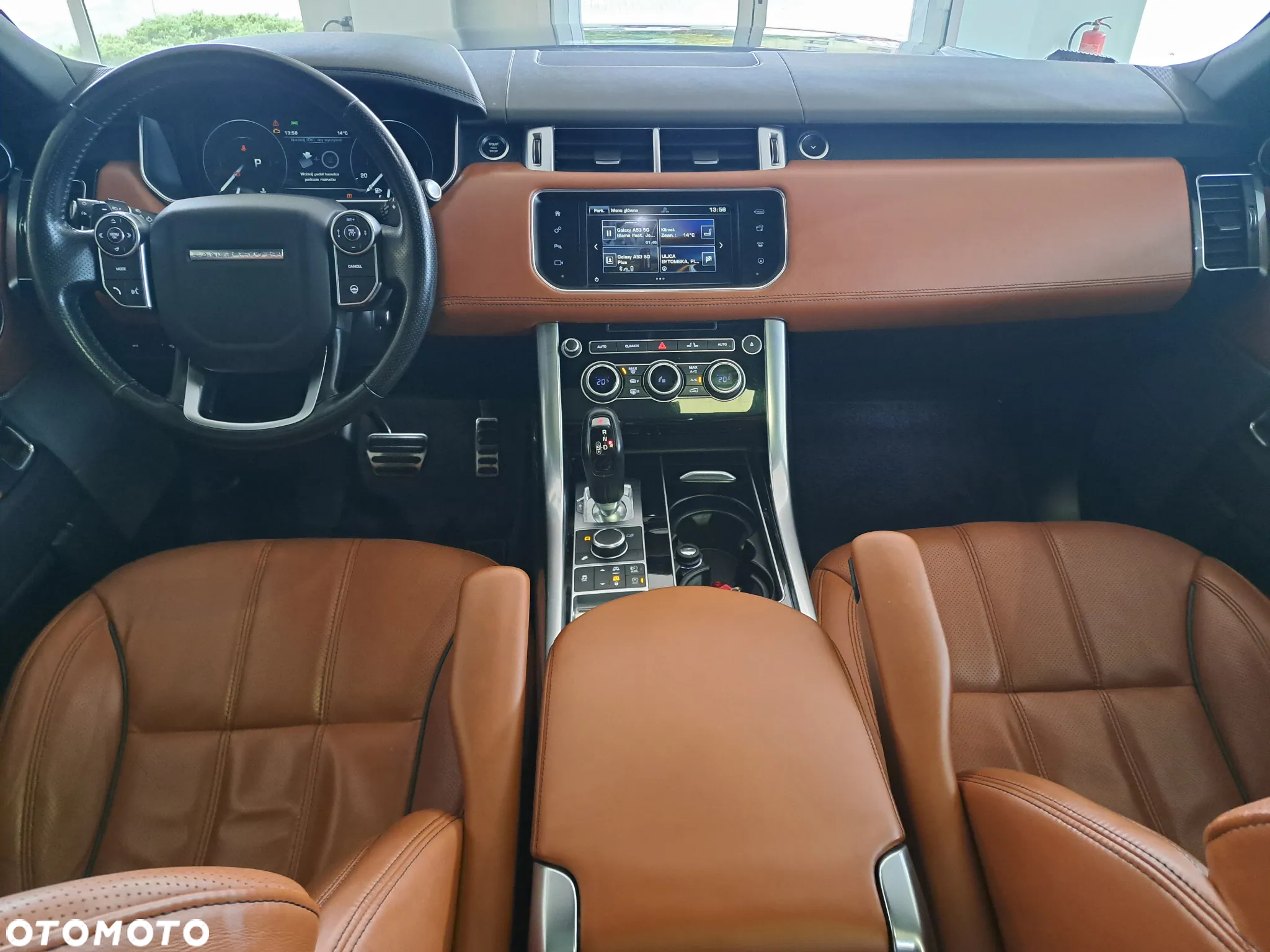 Land Rover Range Rover Sport S 3.0 SD V6 HSE Dynamic - 9