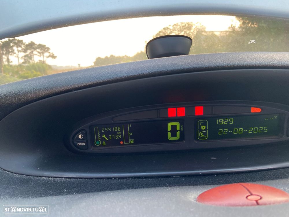 Citroën Xsara Picasso 1.6 HDi Exclusi. - 8