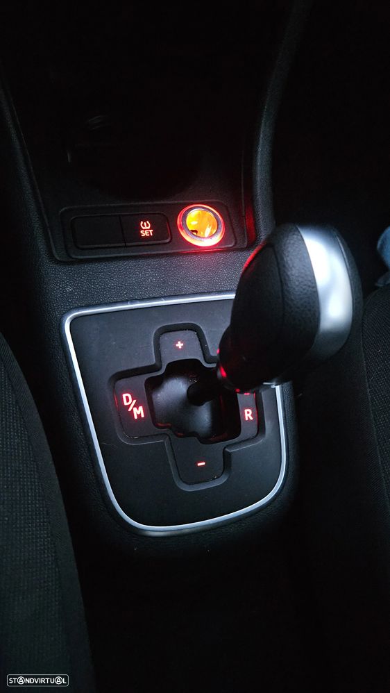 VW Up! 1.0 High Auto - 13