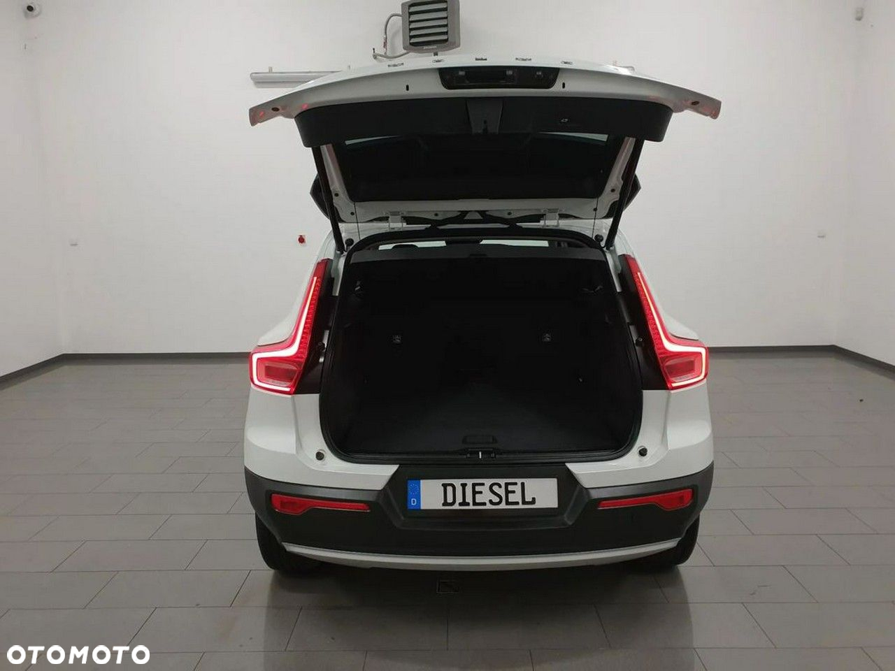 Volvo XC 40 D3 R-Design - 5