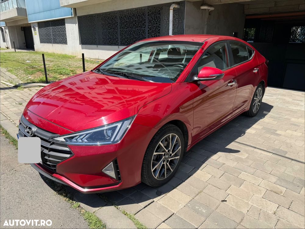 Hyundai Elantra - 6